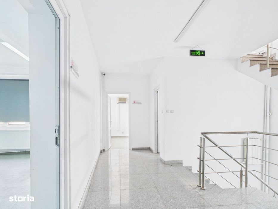 Clădire de 560 mp utili ~20 încăperi | Configurație medicală