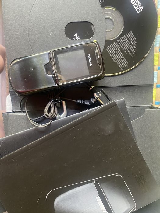 Nokia 8800 слайдер в рабочем состоянии.