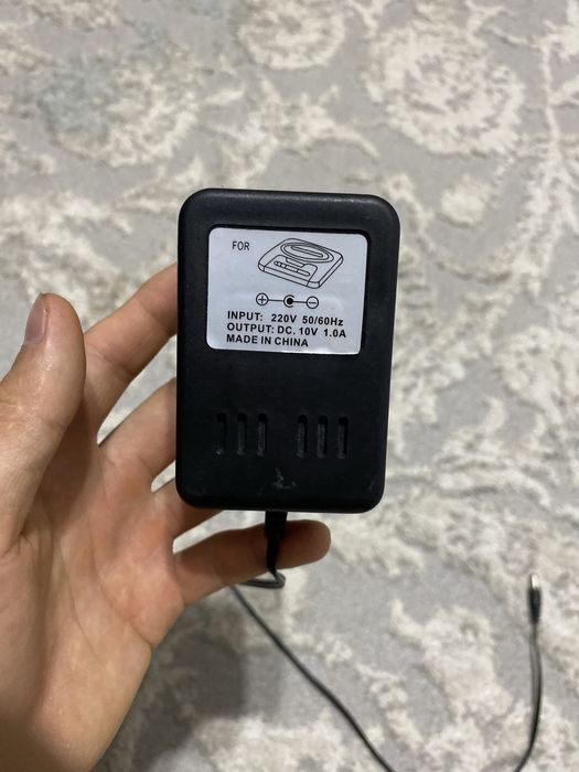 Sega Mega Drive 2 (оригинал) + 2 джойстика