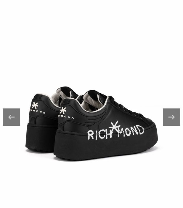 Дамски кецове John Richmond