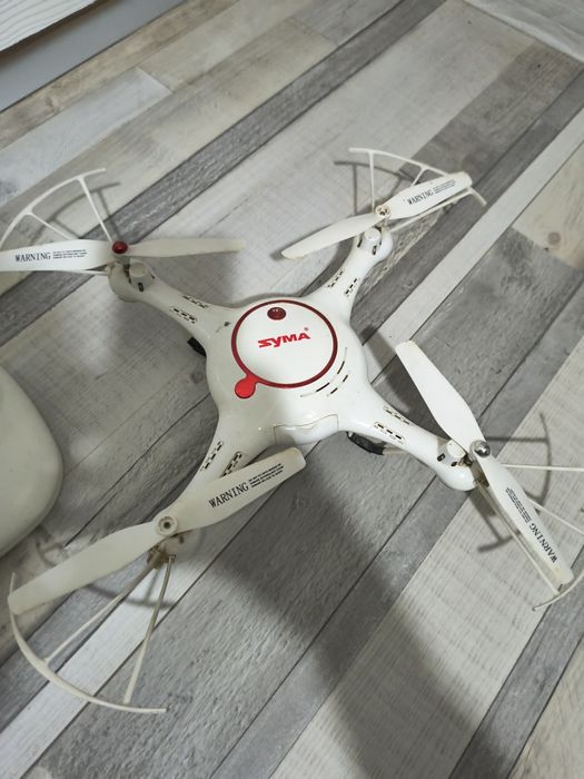 Дрон zyma в идеално състояние