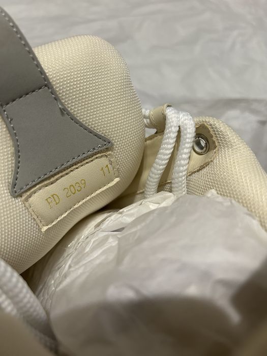 Adidasi Louis Vuitton Skate