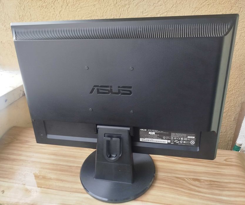 Монитор за компютър ASUS VW221D (21.6") 1680 x 1050