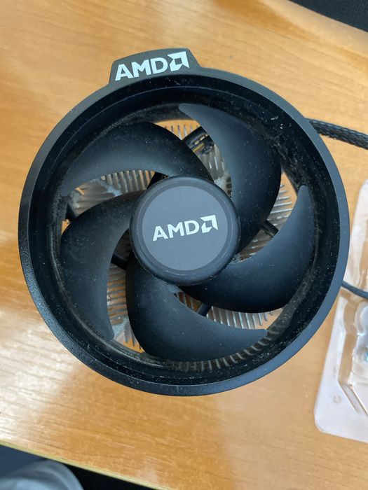 Vand Ryzen 5 2400g