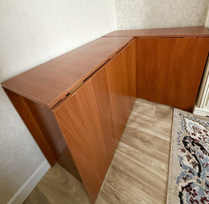 Продам столы-книжки