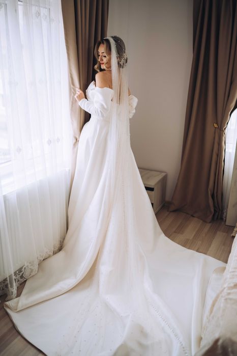Vând rochie de mireasă Milla Nova