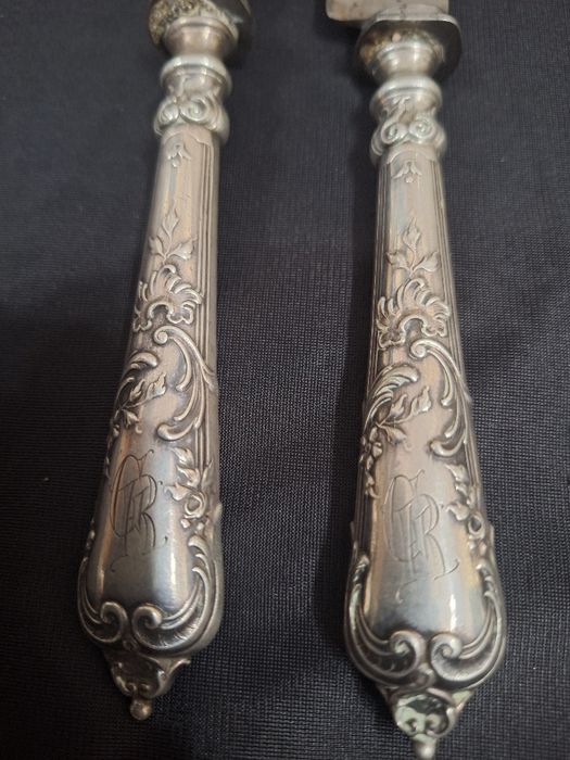 Сребърни старинни прибори