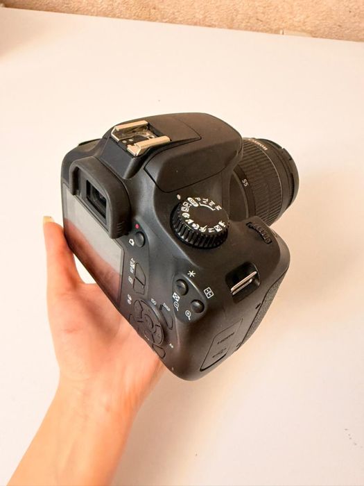 Фотоаппарат CANON 4000d 18/55