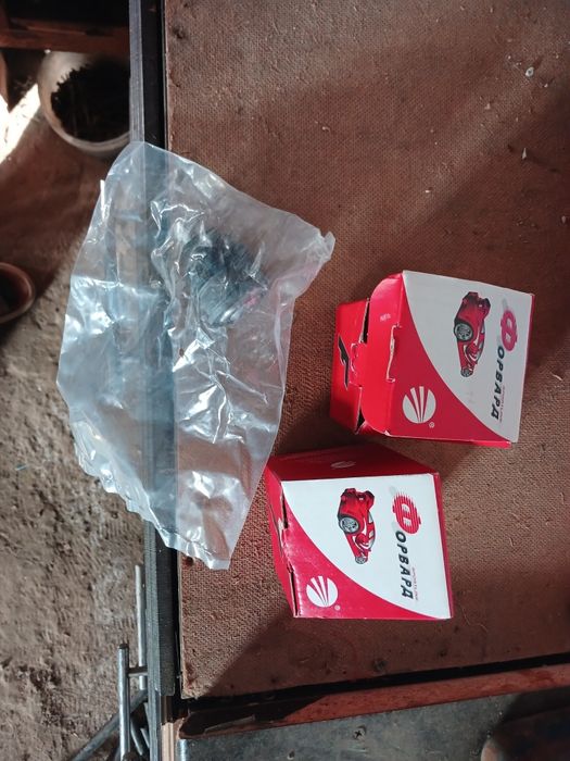 Ларгс Шаровые опора ларгус