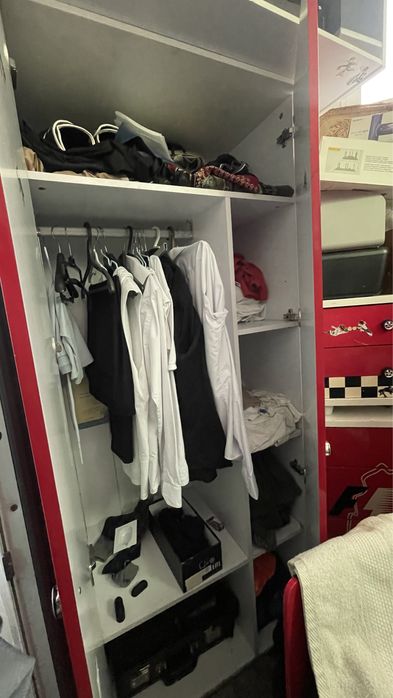 Спальный гарнитур (детский)