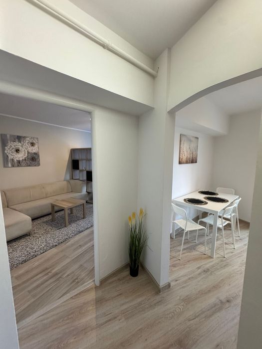 Apartament cu o camera de inchiriat