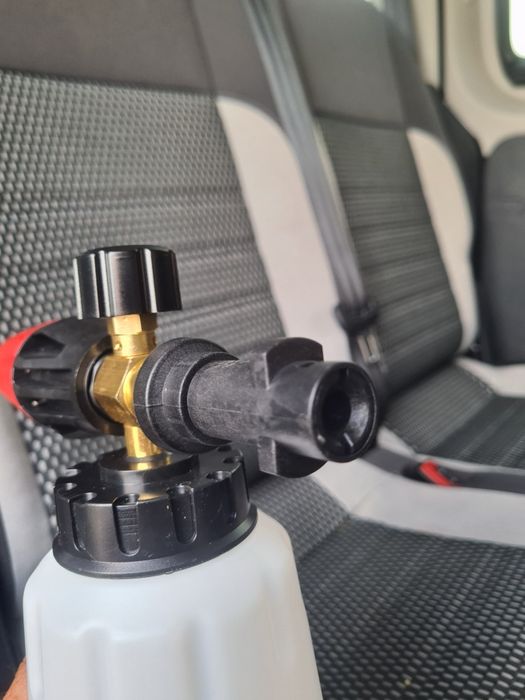 Пенная насадка на Kärcher