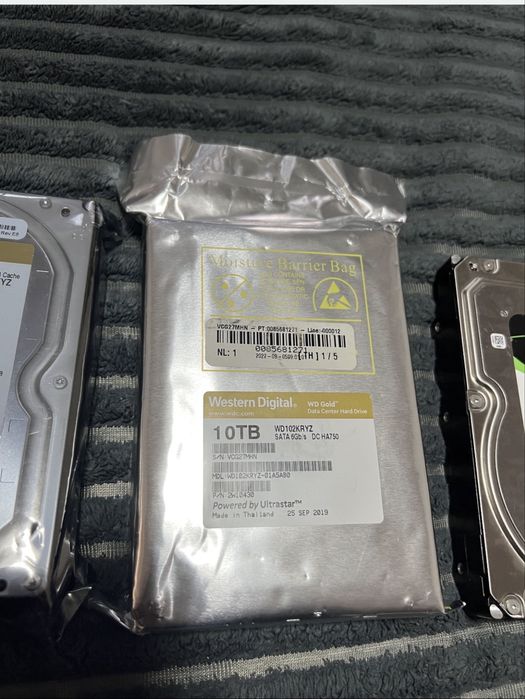 HDD 10TB wd gold nou sigilat