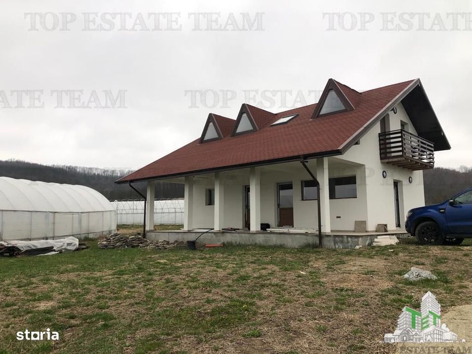 Casa de vanzare in Stanomiru  Judetul Valcea cu un teren in suprafata