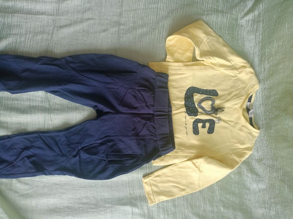 Продам одежду на девочку