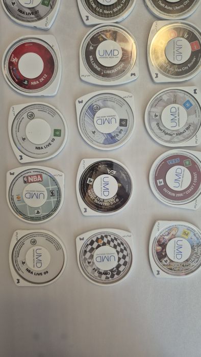 Lot 20 jocuri PSP - Sony Playstation Portable