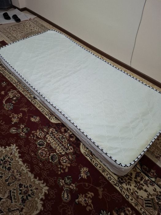 Матрас ортопедический б/у