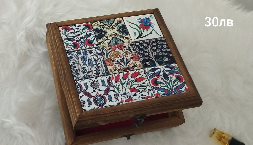 Дървени кутии за бижута