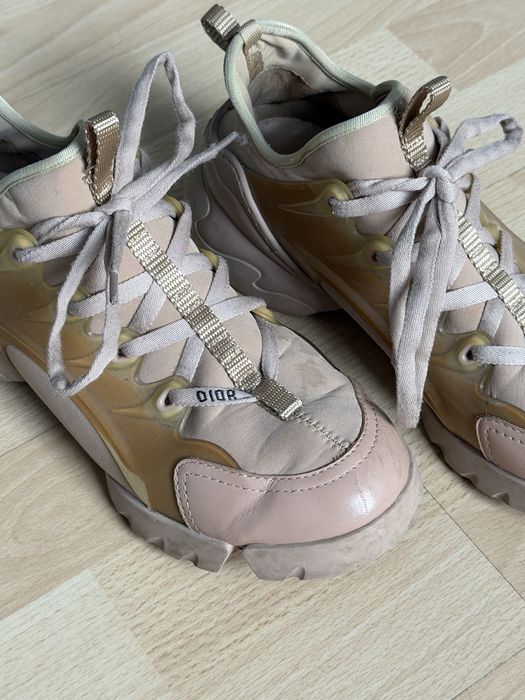 Dior кроссовки пудрово розовые D-connect