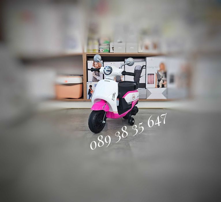 ТОП ЦЕНА!НОВО!Детски акумулаторен мотор Honda PINK с 12V батерия,предни светлини