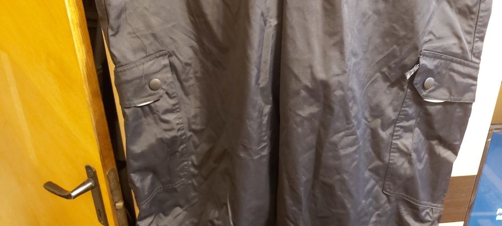 De vânzare Pantaloni matlasați de ski pentru bărbați măr mare peste 54