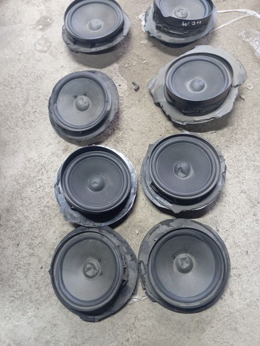 Дверные колонки Mercedes W211