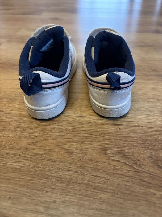 Adidasi Nike pentru copii marimea 35
