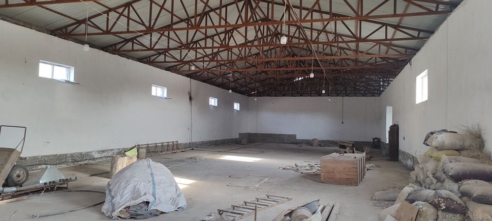 Noturar joy sotiladi