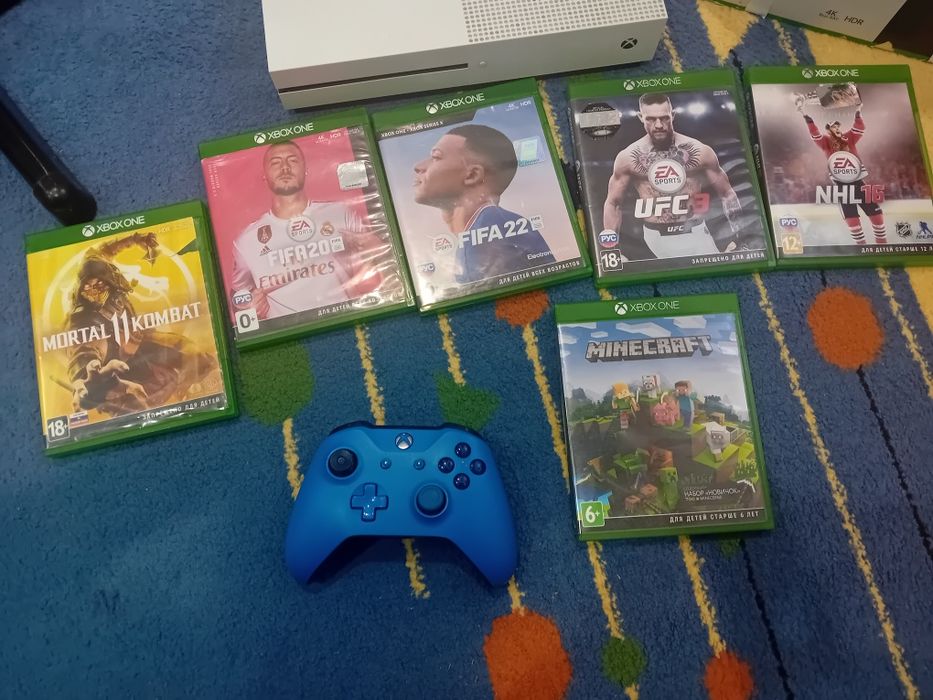 Продаю консоль Xbox one s 1tb