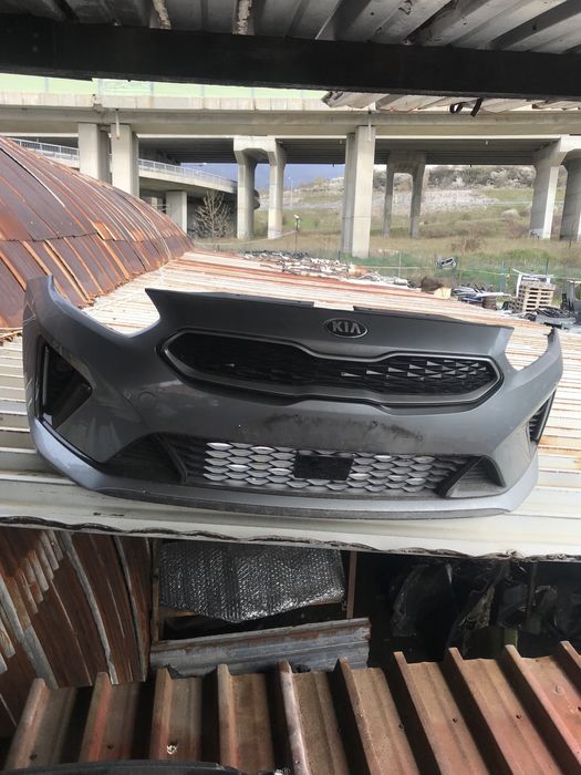 Предна броня за Киа Сеед Kia Ceed Plug-in Hybrid 2020 година