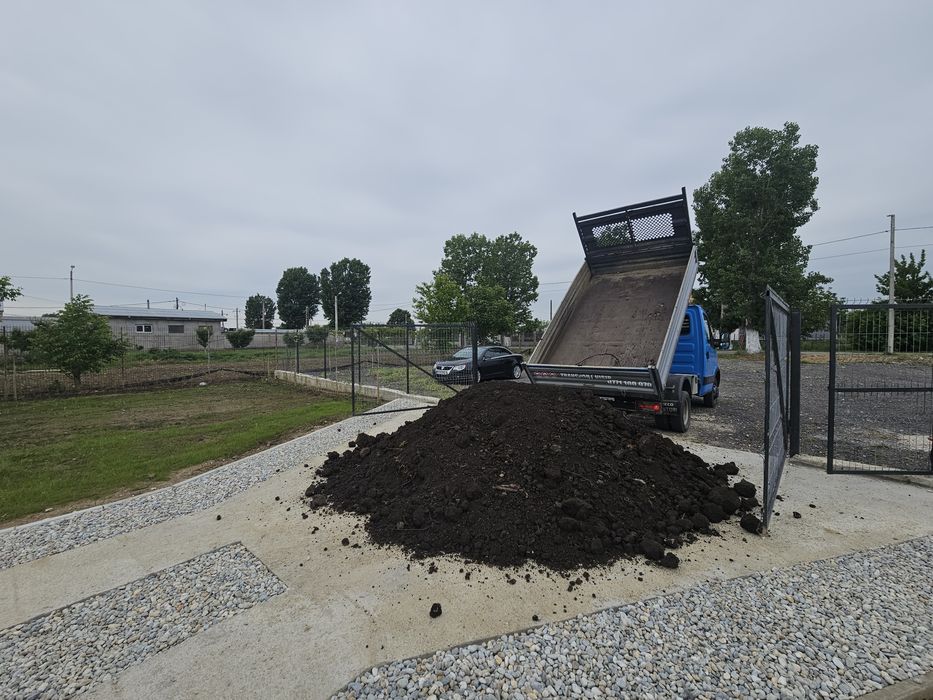 Pământ negru vegetal!