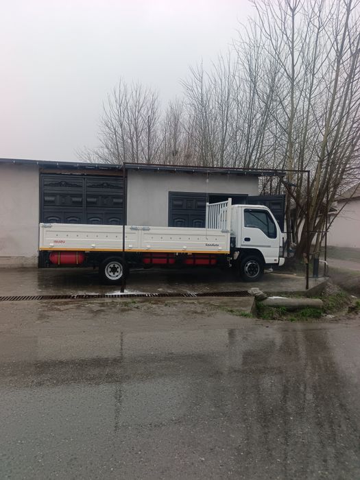 Isuzu Nqr 71 2012 sotiladi