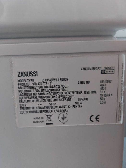 Ofer spre vanzare lada frogorifica Zanussi 400 litri