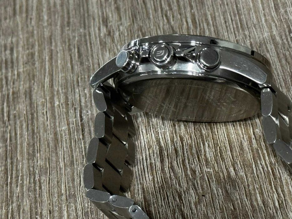 Casio Edifice Bluetooth ECB-30D