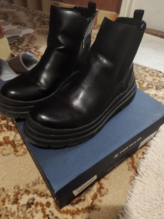 Том Тейлър боти 41