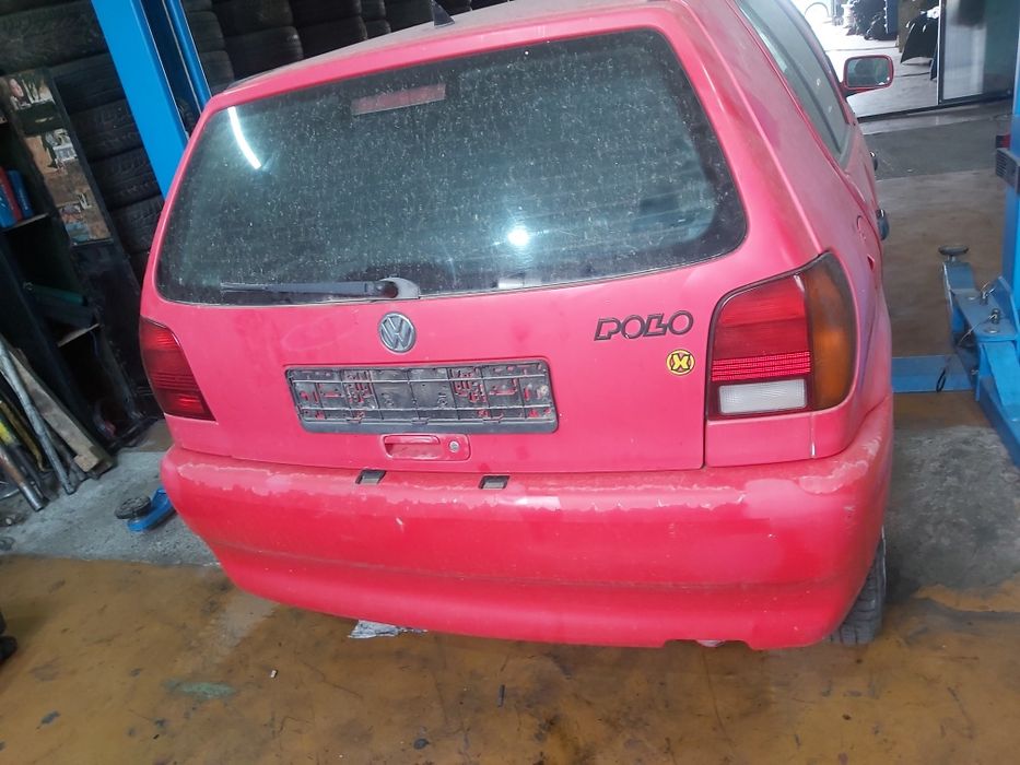 Фолксваген Поло 1.4 i бензин 1998 г.
