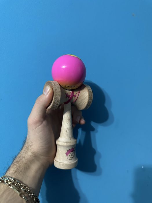 Kendama bisoi promodel