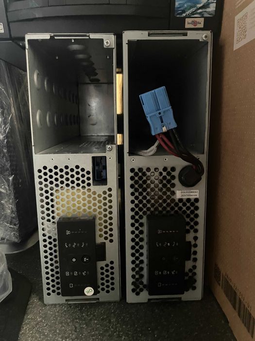 Продавам UPS  APC SmartUPS