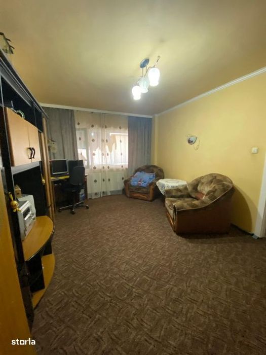 Apartament decomandat 2 camere, 48 mp + balcon, etaj 6/8, zona Traian