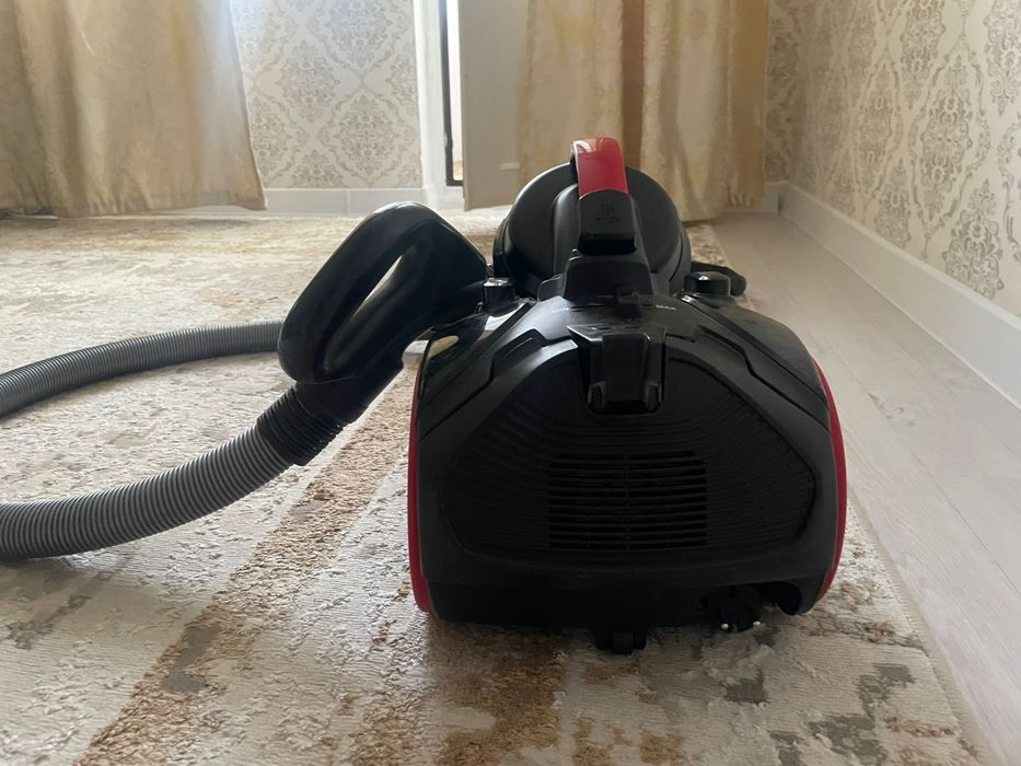 Продается пылесос Samsung