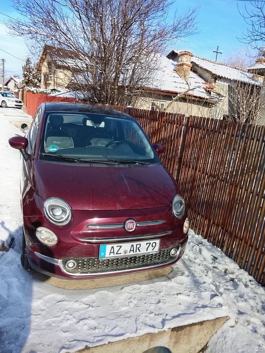 Vând mașină FIAT 500 .