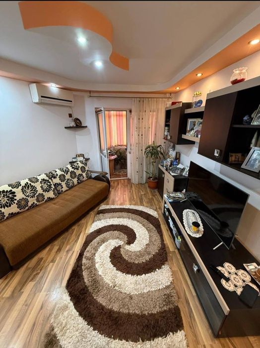 Apartament cu 2 camere, situat în zona Ostroveni