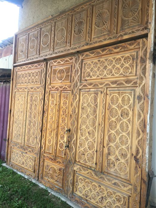 Деревянная ворота