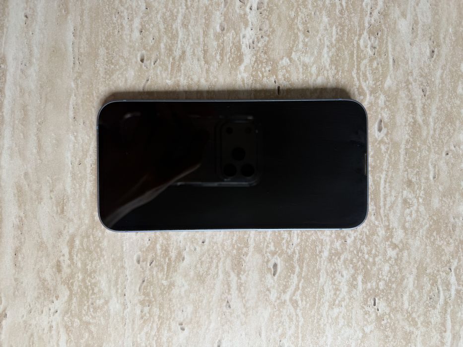 Iphone 14 eSIM.