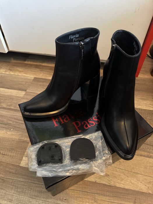 Botine negre din piele naturală, Flavia Passini, 36