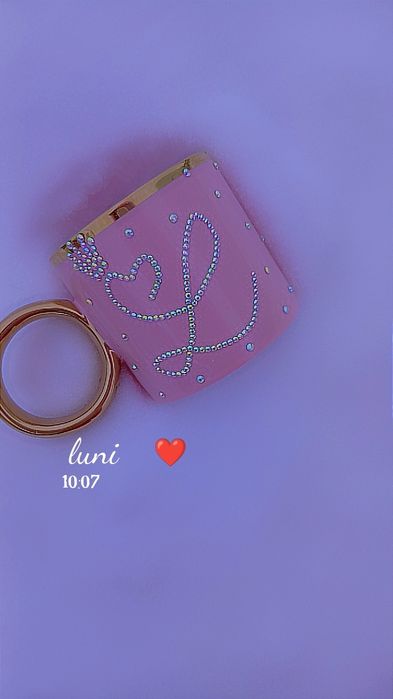 Cani personalizate cu cristale