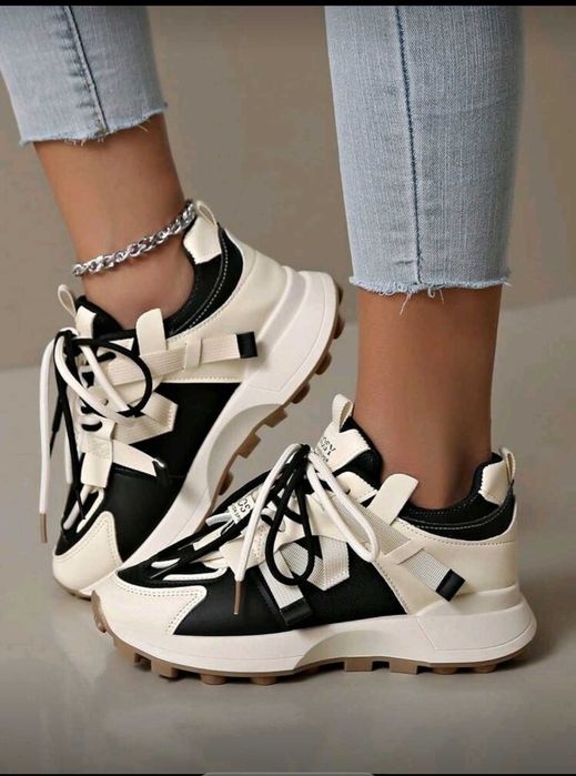 Дамски модели спортни обувки