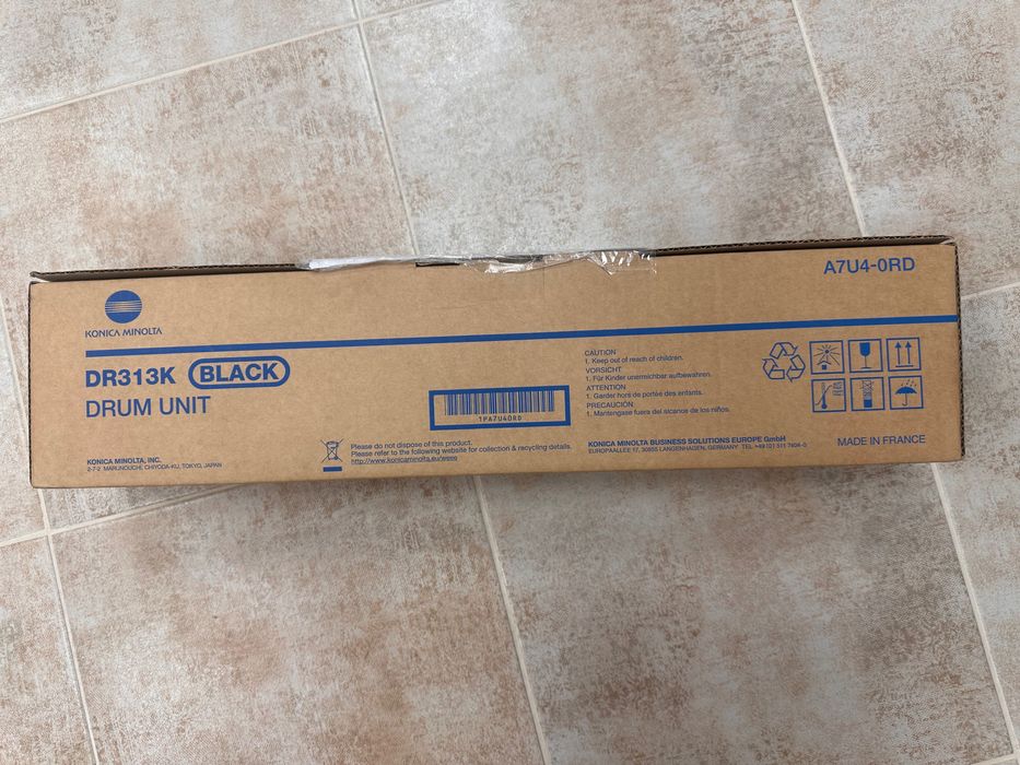 Барабани и тонер касети Konica Minolta