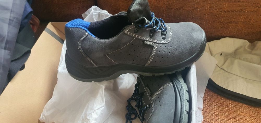 Pantofi protectie metalica nr 46