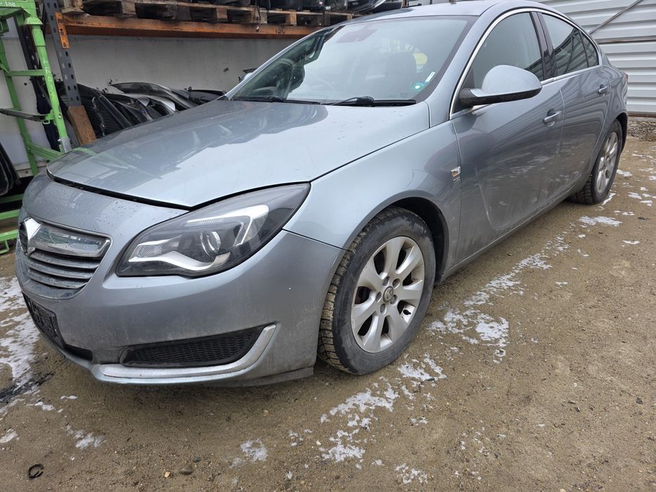Dezmembrez Opel Insignia 2.0 cdti